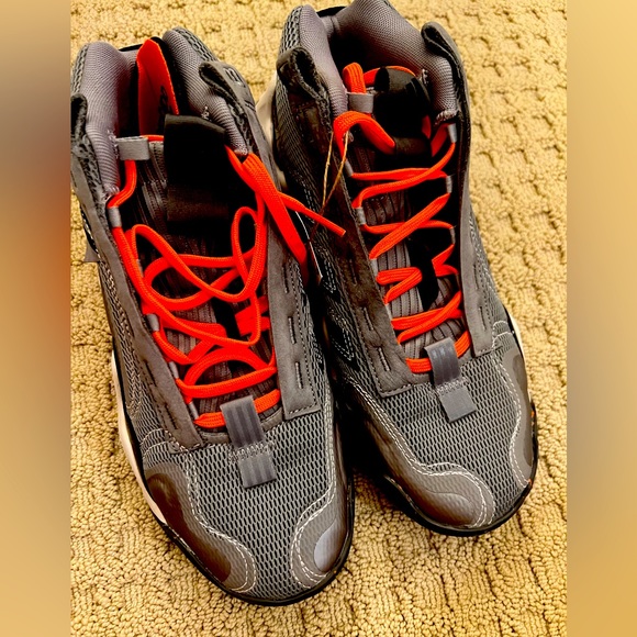 Adidas Sz 9 Womens Candace Parker Sneakers - Picture 3 of 6